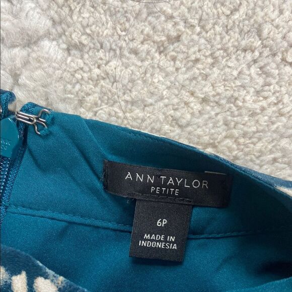 Ann Taylor Blue Polka Dot Long Sleeve Dress - Picture 5 of 12